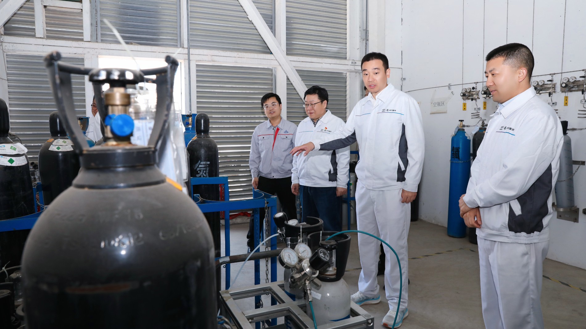 jdb���ӹٷ���վ��ڹɷݽ�ǰ�徲����250428 (2).jpg