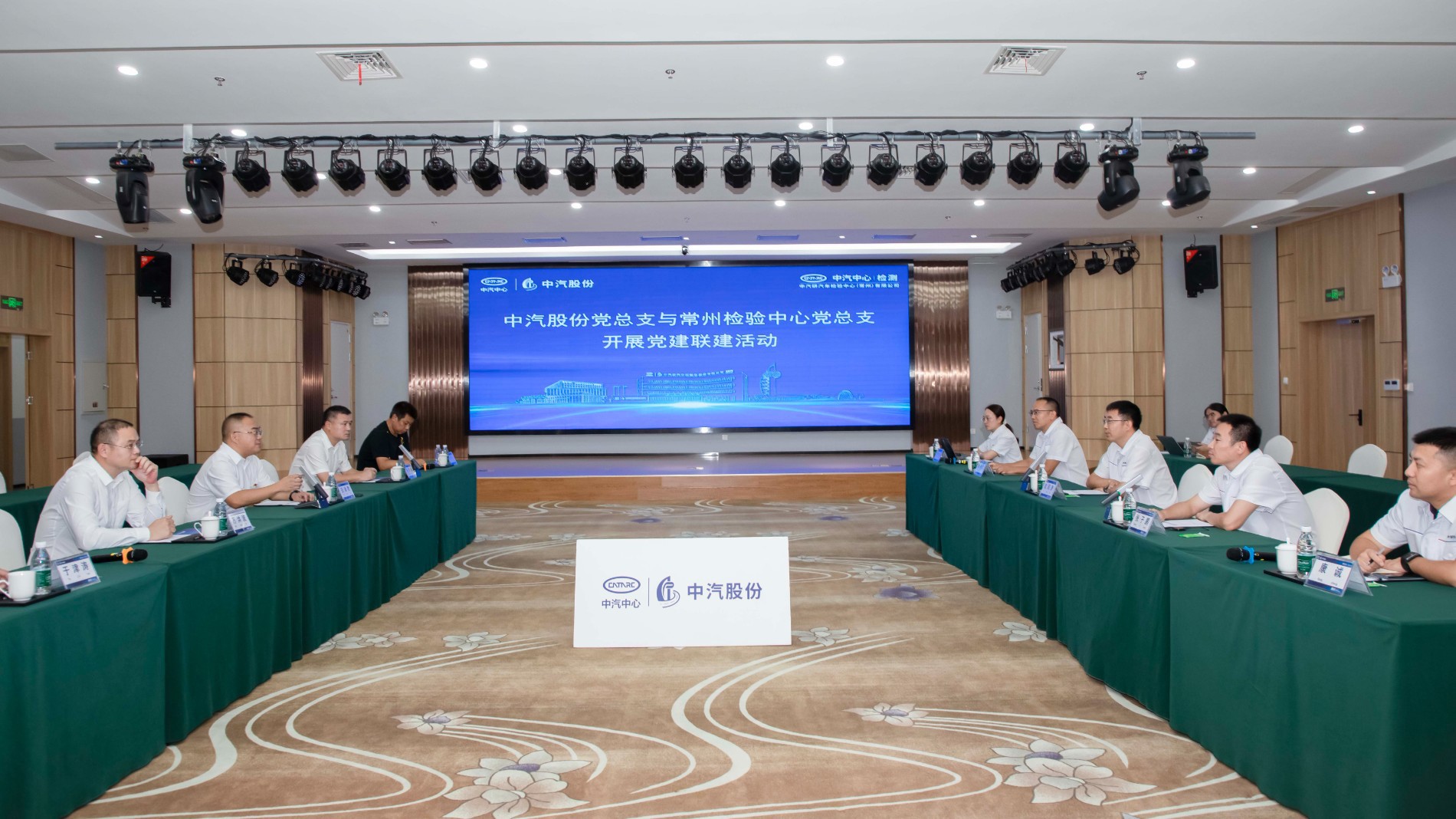 081A7137 ����.jpg